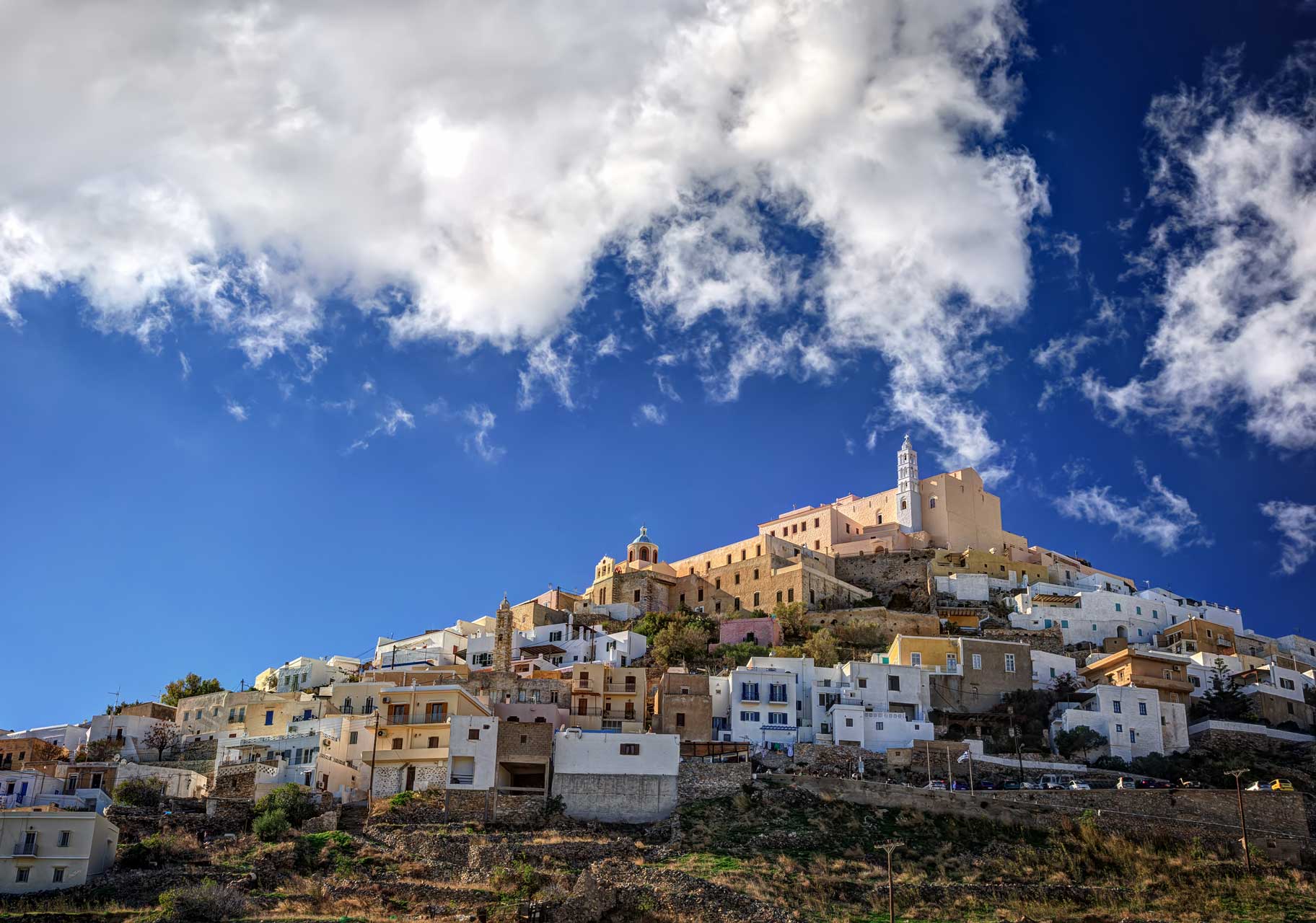 THE ARCHIVES OF THE MUNICIPALITY OF ANO SYROS