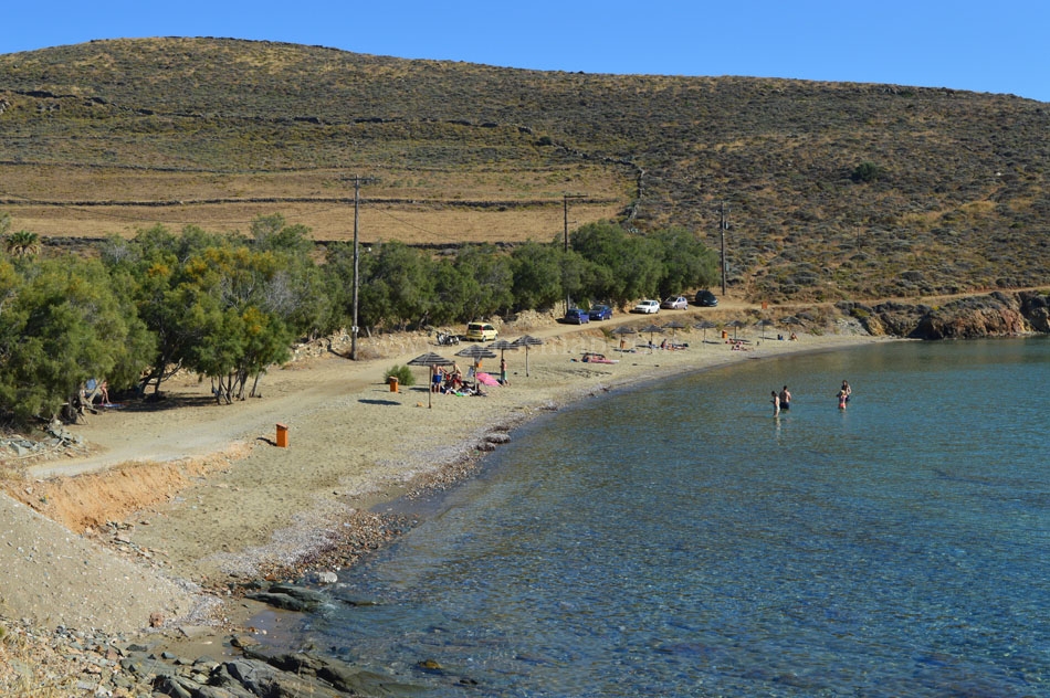 KOMITO BEACH